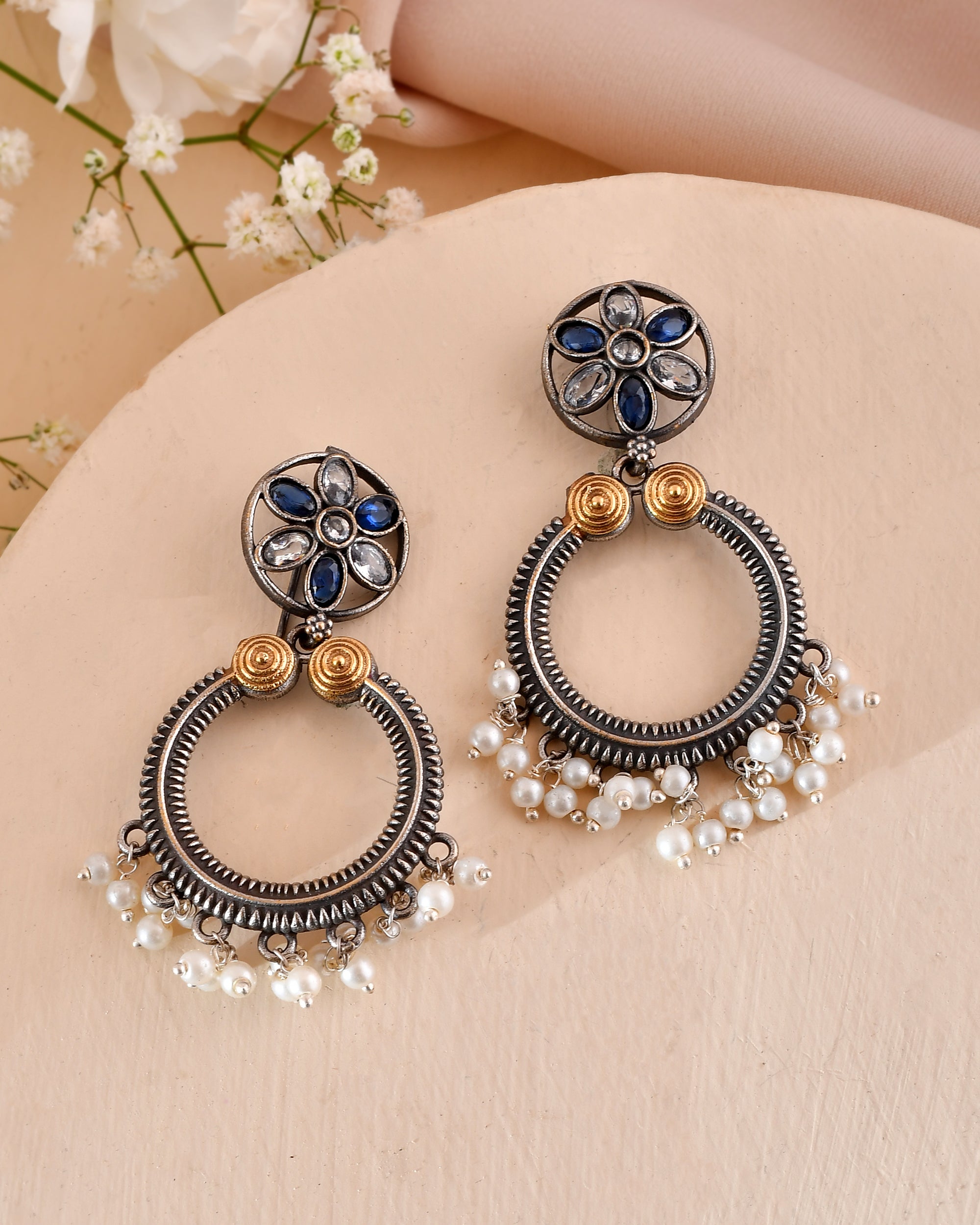 Neelkanthi Kundan Navratna Necklace Set